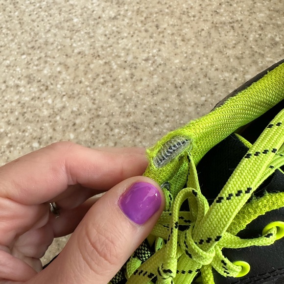 Curry 3Z6 Basketball Shoes - Picture 6 of 8